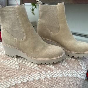 Dolce vita suede bootie